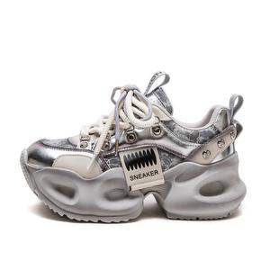 Износостойкие кроссовки для увеличения роста, низкие, массивные, женские Jay, Silver