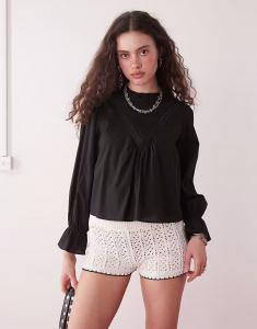 Топ Reclaimed Vintage smock top with flare sleeve and lace inserts in black