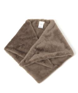 Большой треугольный шарф из искусственного меха Studio Clip, цвет Mocha 59