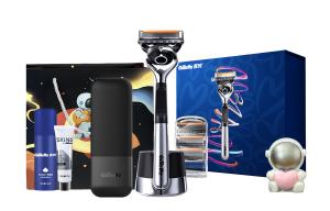 Набор для бритья с держателем для ножа и 4 сменными головками Gillette