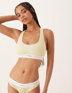 Бюстгальтер-бралетт из модала в рубчик нежно-желтого цвета Calvin Klein