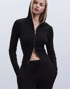 Кардиган Stradivarius на молнии черного цвета