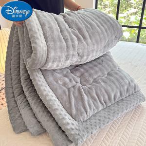 Disney Одеяло 200х230 см, вес 2,3 кг, флис, трехслойное, цвет Yanghui