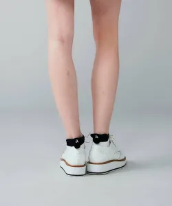 Носки до щиколотки с помпонами Archivio, цвет Black(101)