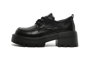 FOREVER 21 Повседневные однобортные туфли женские черные