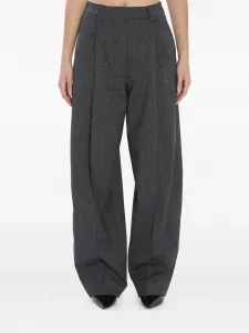 Брюки со складками спереди THELATEST, серый