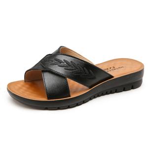 WARRIOR Скользостойкие антибактериальные шлепанцы женские - черные, цвет Black