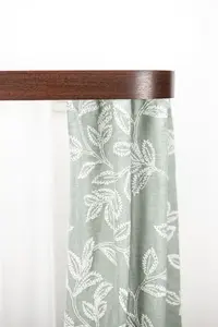 Рельсовая система GARESA "Пластиковая рейка с крышкой", 2 направляющие, желаемой длины, с 2 круглыми арками по бокам (без зазора между шторой и стеной!) 230 см, цвет mahagoni