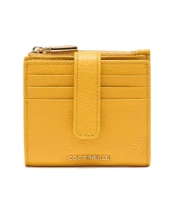 Мягкий металлический кошелек Coccinelle, желтый