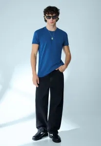 Базовая футболка с коротким рукавом и возможностью подворачивания Bershka, Dark Blue