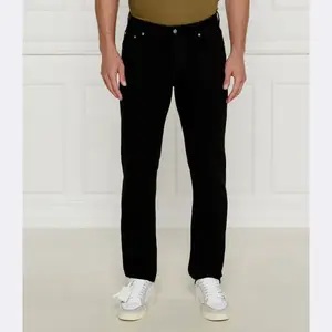 Джинсы обычного кроя Iceberg, черный