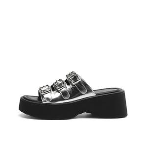 BOERDIQI Женские сланцы из полиуретана серебристые, цвет Silver