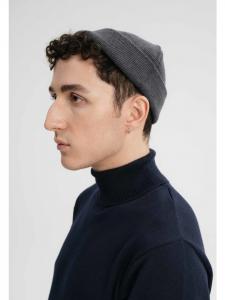 Короткая вязаная шапка LESH MELA