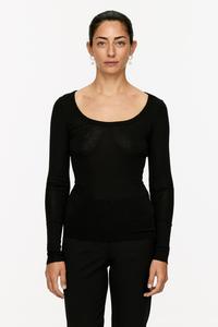 Шерстяной топ рельефной вязки Arket, черный