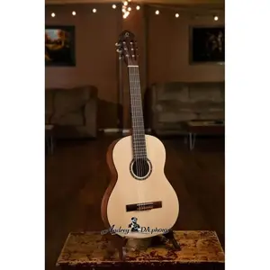 Классическая гитара Ortega Student Series Pro с цельной нейлоновой декой