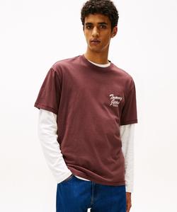 Футболка в стиле casual с оригинальным дизайном