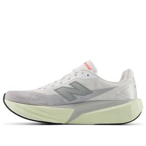 Кроссовки New Balance FuelCell Rebel v5 'Raincloud'