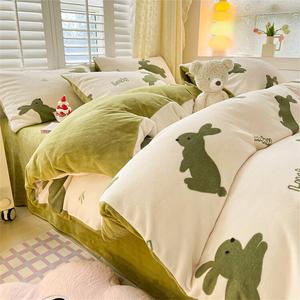 Yalu Пододеяльник 200х230 см из зимнего молочного велюра, антистатичный, без ворса, цвет Lucky Rabbit - Green