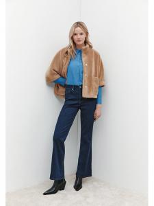 Плюшевая куртка цвета верблюжьей шерсти More & More