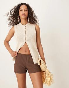 Шорты ASOS DESIGN с мятым эффектом шоколадного цвета