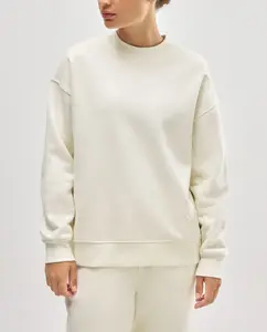 Свитшот с круглым вырезом и внутренней флисовой подкладкой YSABEL MORA Ysabel Mora, светло-бежевый