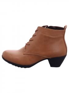 Женские теплые ботинки на шнуровке и каблуке коричневого цвета Esgano