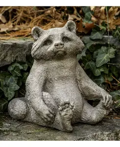 Садовая статуя енота Рикки Campania International, sand