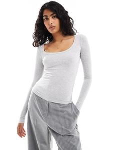 Футболка Cotton On с длинными рукавами и круглым вырезом, серого цвета Cotton:On