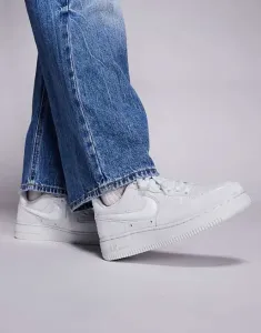 Светло-серые кроссовки с логотипом Nike Air Force 1 '07
