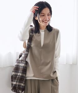 Жилет с вырезом-капелькой, подкладкой из флиса, похожего на шерсть товар, представленный на YouTube Coen, цвет Beige