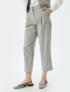 Обычные брюки со складками спереди Koton, серый