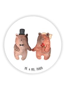 Mr. & Mrs. Panda Магнит на холодильник с изображением медведя и надписью «Свадьба без слов» в белом цвете