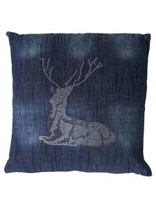 Декоративная подушка в виде оленя MCW