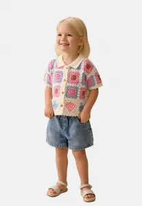 Блузка прямого кроя с пуговицами в виде кита и ракушки. Next, Cream