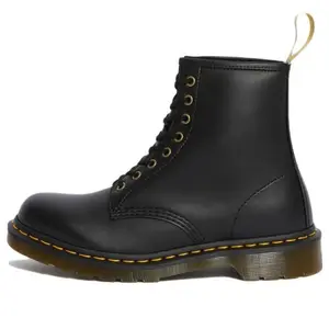 Ботинки Dr. Martens Vegan 1460 Felix Rub Off, черный