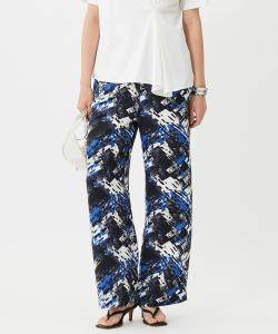 Широкие брюки с начесом и принтом, пригодные для стирки.
