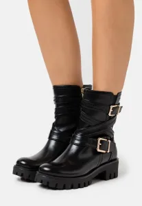 Ботинки ковбойские/байкерские ботильоны Tamaris, Black/Gold