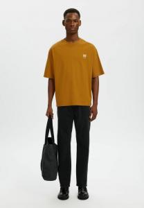 Футболка Selected MIT RUNDHALSAUSSCHNITT , Golden Brown/Brown