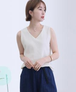 Майка с V-образным вырезом и вафельной текстурой Pourvous, цвет White