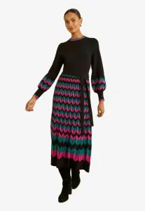 Платье-Сарафан средней длины с фестончатым краем, прямого кроя. Love & Roses, Black Multi Chevron