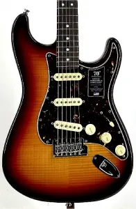 Fender 70-летие AM Pro II Strat с грифом из палисандра - Comet Burst Серийный номер: US24001687