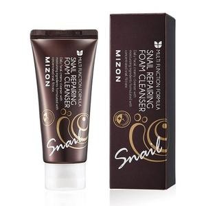 Snail Repairing Foam Cleanser с экстрактом улитки, 60 мл - очищающее средство для лица от пор и черных точек с увлажняющей формулой и нежными пузырьками, Mizon