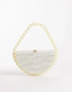 Кремовый клатч New Look Pearl Box