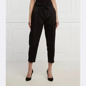 Брюки свободного кроя с поясом Marc Cain, черный