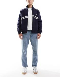 Свободные зауженные джинсы светло-голубого цвета ONLY & SONS