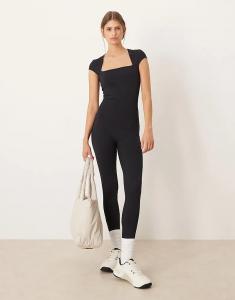 Длинный комбинезон OYSHO Comfortlux с квадратным вырезом черного цвета