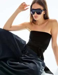 Черный топ-бандо с завязками Bershka