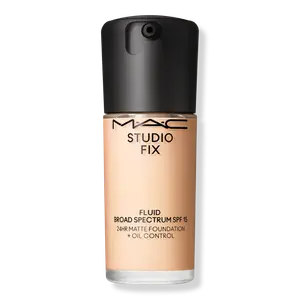Тональный крем Studio Fix Fluid SPF15 с матирующим эффектом и контролем жирности кожи на 24 часа. MAC, NW15 (light beige with neutral undertone for light skin)