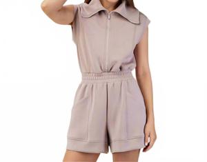 Хэмптон Ромпер в светло-мокасиновом цвете RAE MODE