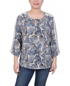 Маленькая блузка с рукавами 3/4, связанная крючком NY Collection